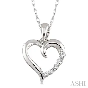 1/10 Ctw Round Cut Diamond Heart Shape Journey Pendant in 14K White Gold with Chain