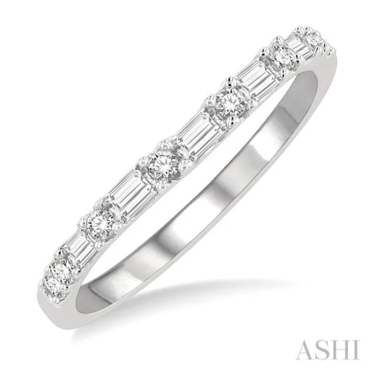 1/3 ctw Baguette and Round Cut Diamond Wedding Band in 14K White Gold