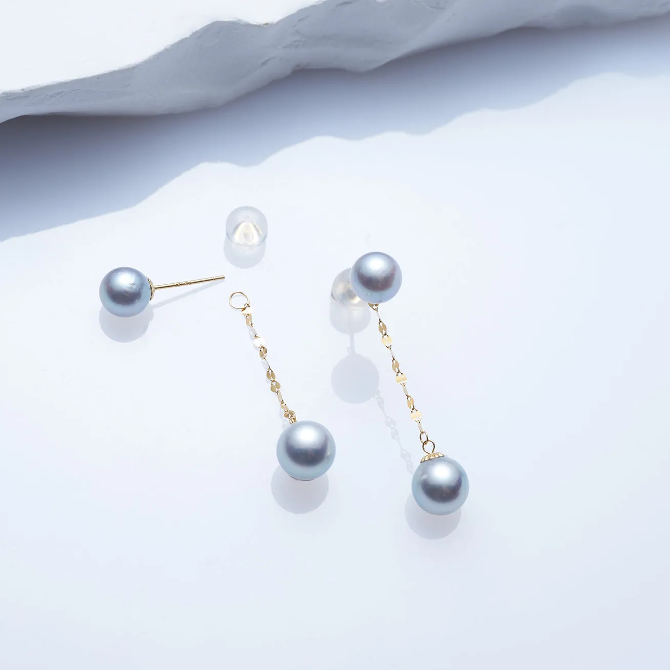 18K Gold﻿ Top Grade Silver Akoya Pearl Earrings KE00203