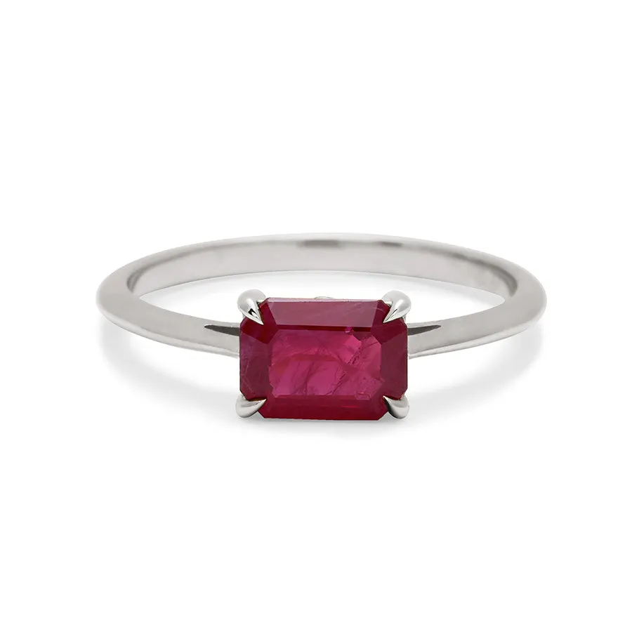 Bea East/West Solitaire Ring - 14k Gold & Ruby (7x5mm)