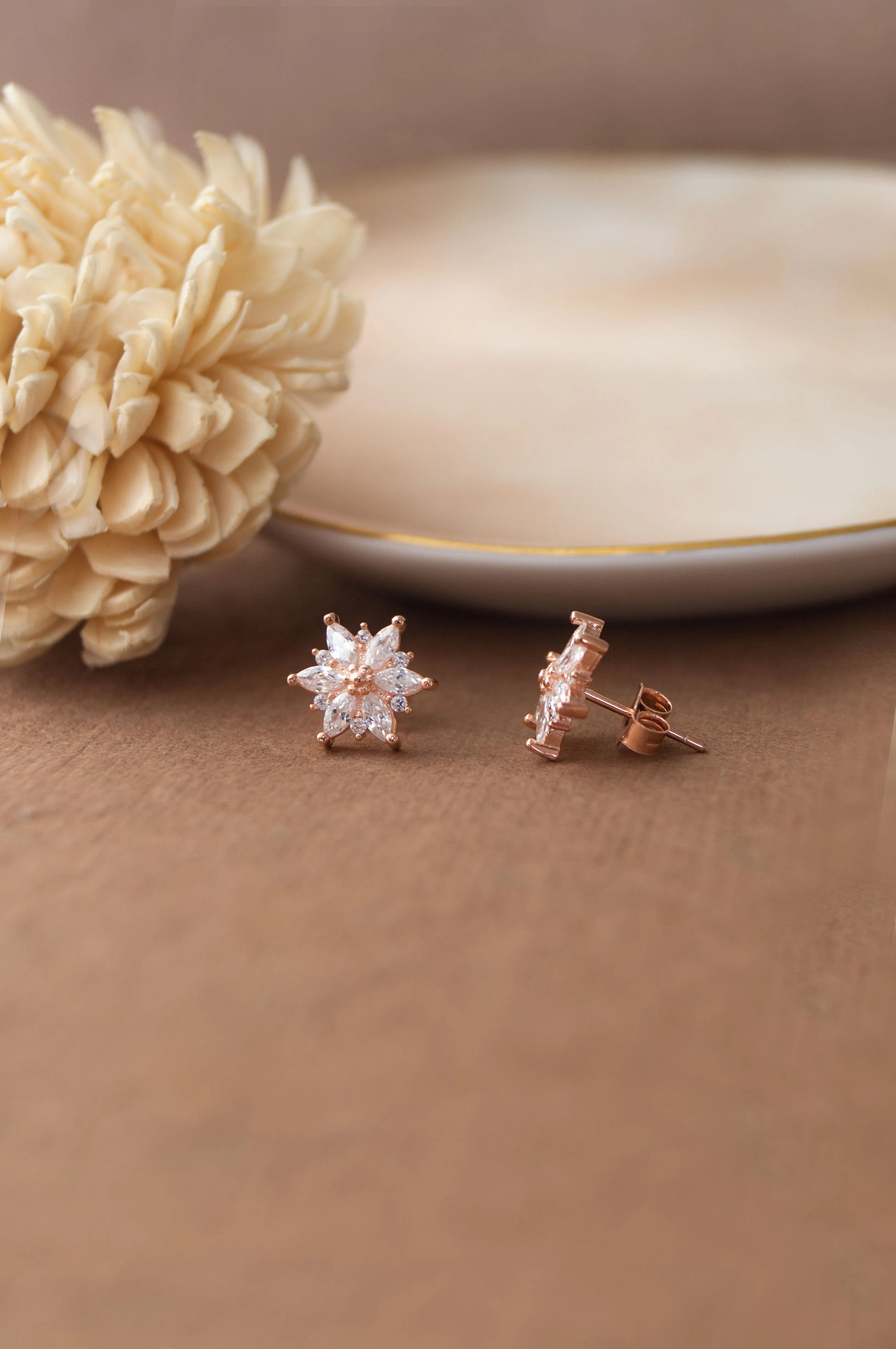 Flowery Sunflower Garland Rose Gold Plated Sterling Silver Stud Earrings