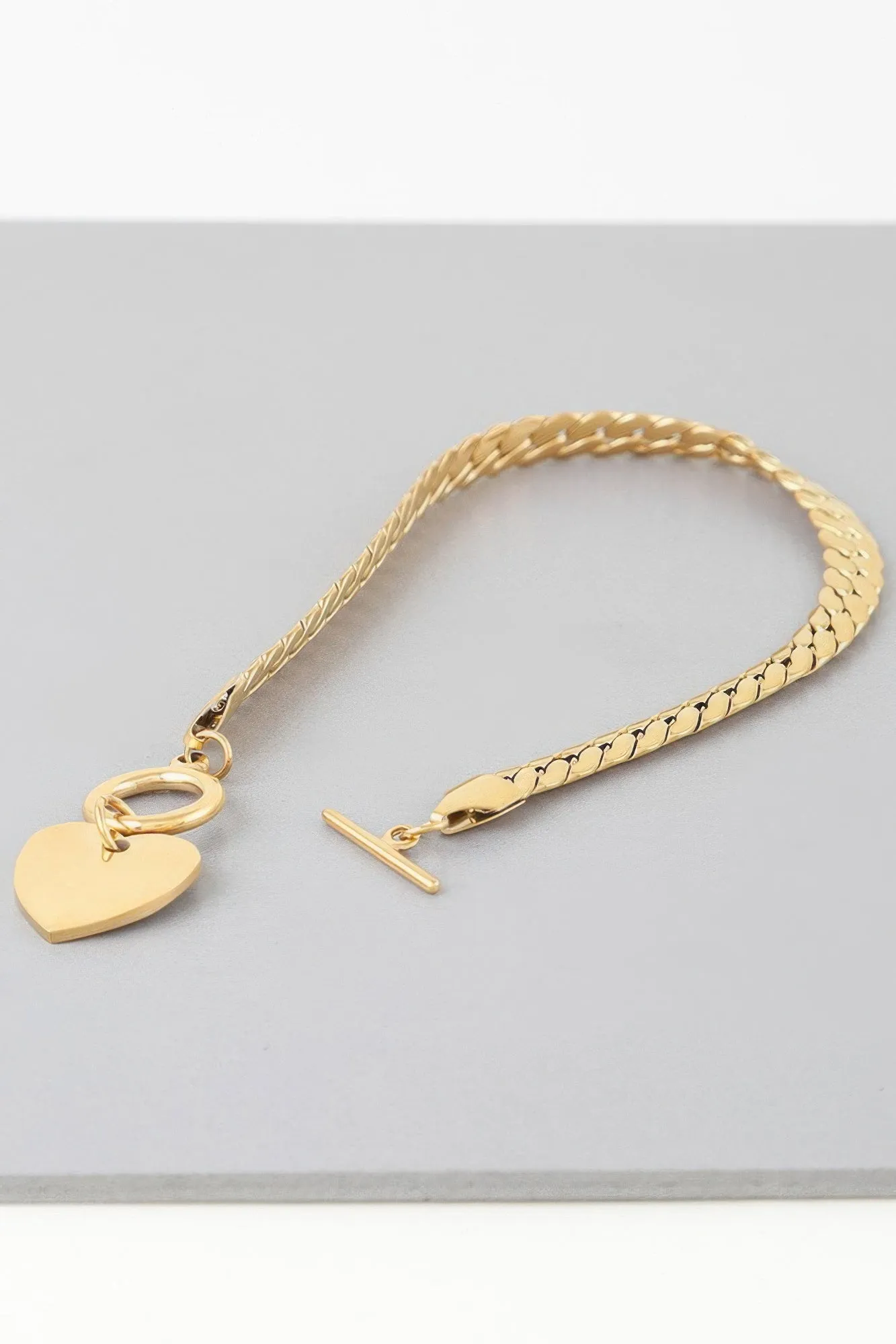 Heart Toggle Curb Chain Bracelet