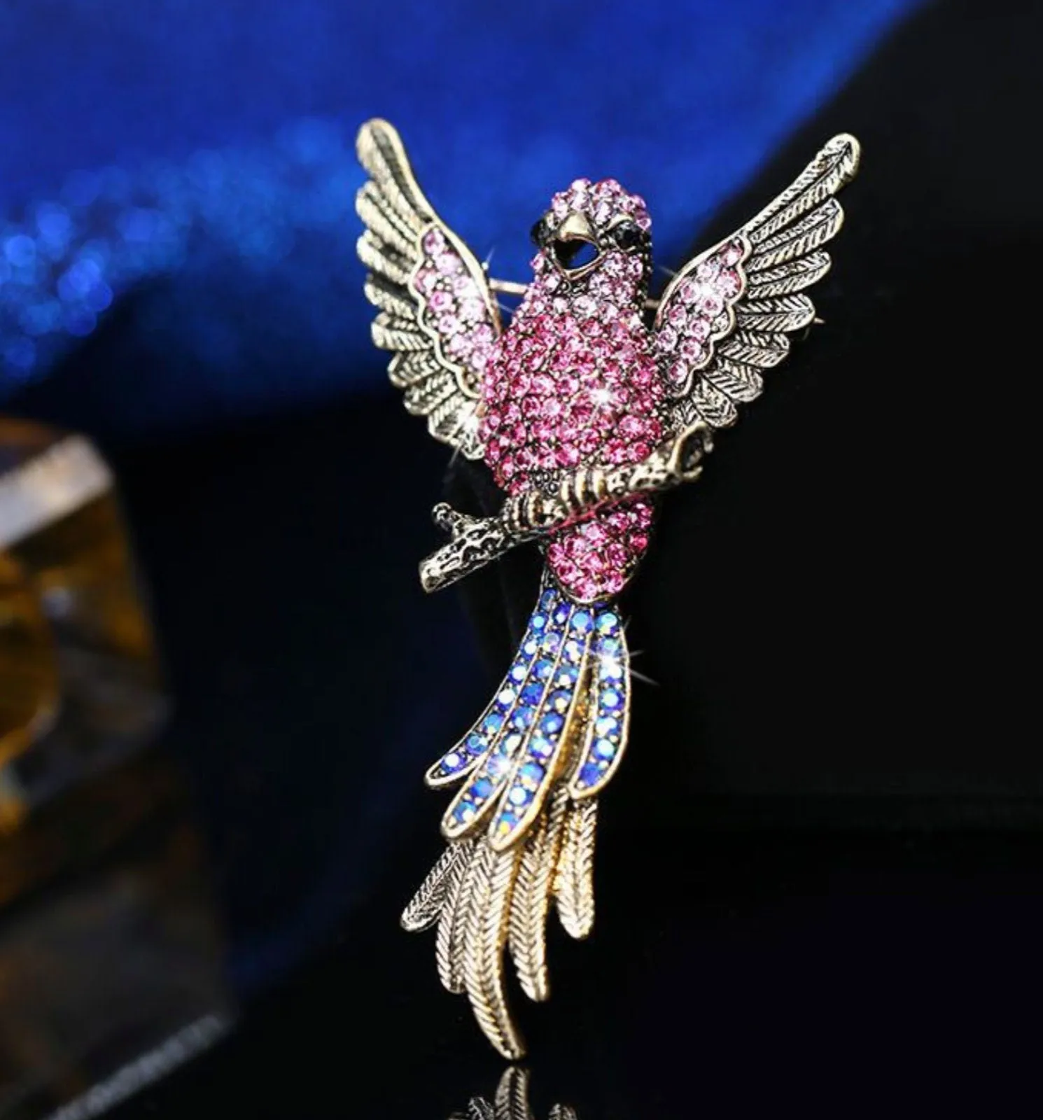 Multicolour bird big brooch vintage look gold plated suit coat broach pin ggg19