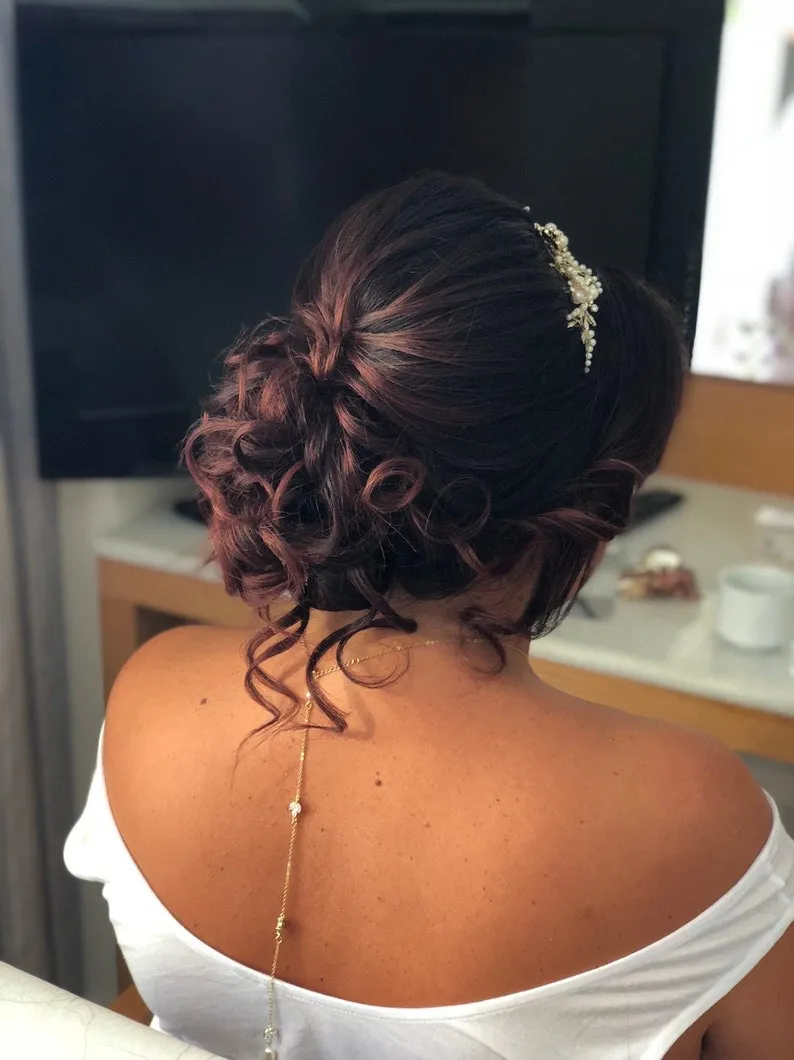 Simple Detachable Back Necklace for the Minimalistic Bride-Leila