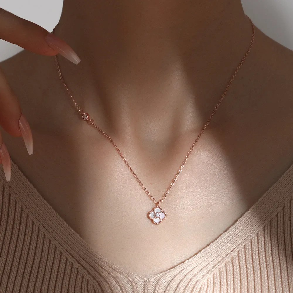 White Shell Clover Necklace - Rose Gold